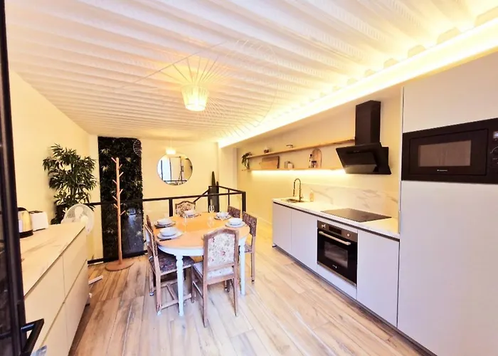 アパート Maison Juliette クリシー